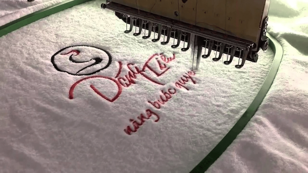 Xưởng Thêu Vi Tính Quận 12 Giá Tốt | Xưởng ZoZo